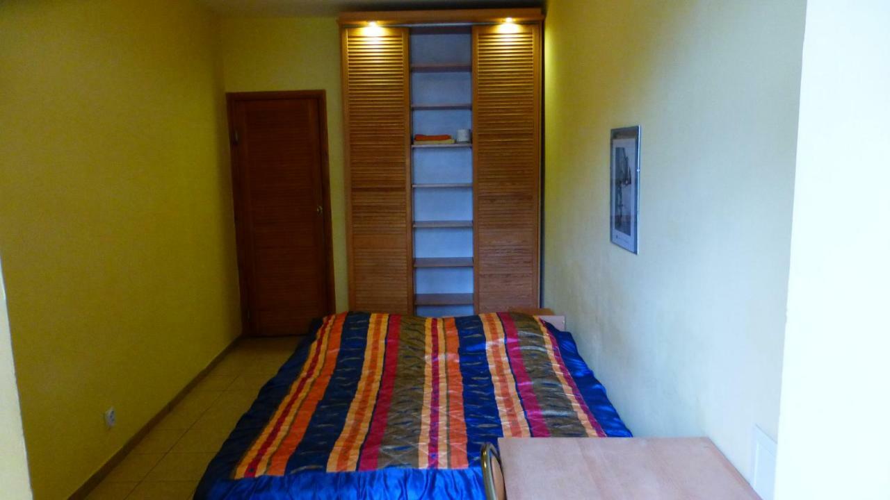 Iwona Hostel - Budget Rooms With Private Bathrooms 索波特 外观 照片