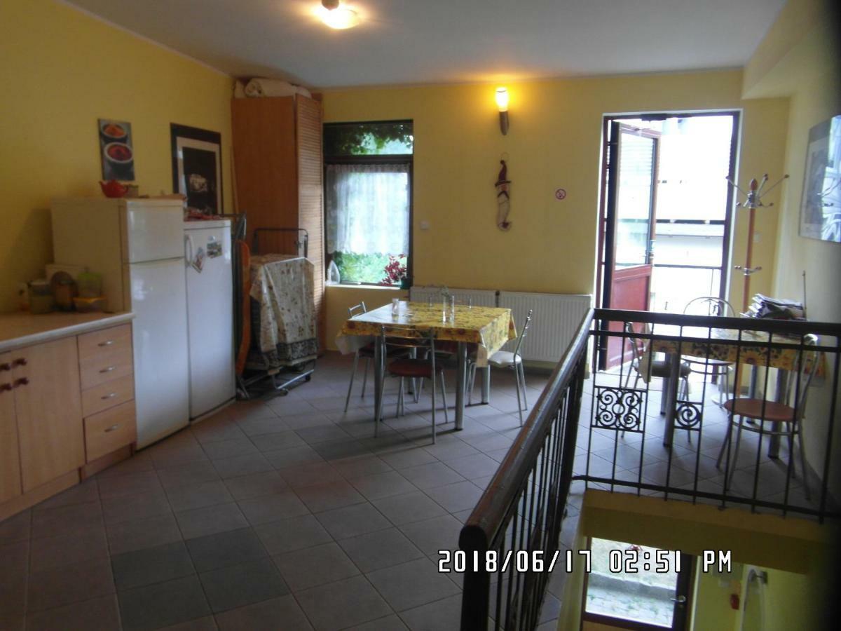 Iwona Hostel - Budget Rooms With Private Bathrooms 索波特 外观 照片